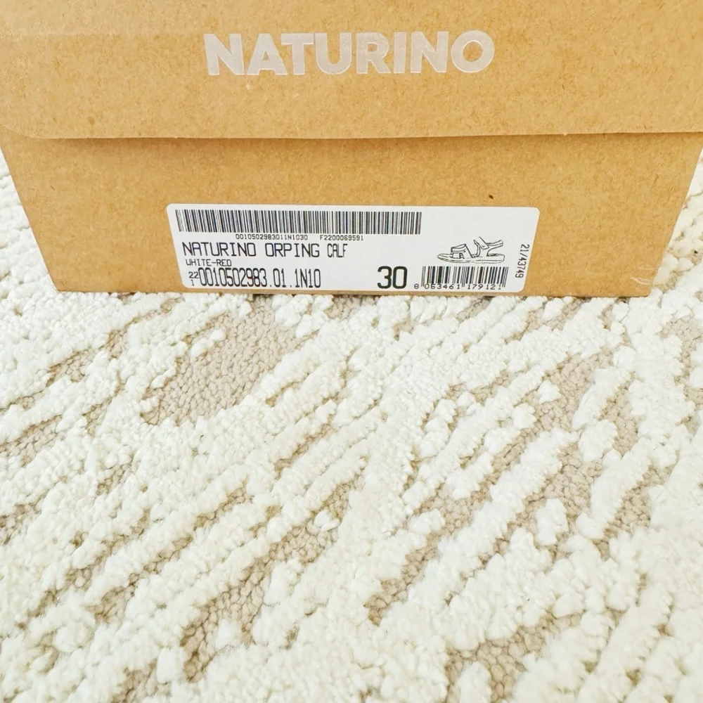 Naturino Velcro sandals with heart ♥️